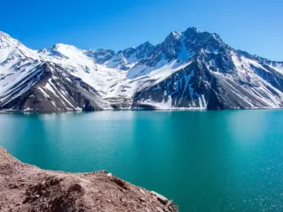 Imagem da notícia Os 5 melhores destinos para conhecer no Chile: Do Deserto do Atacama à Patagônia, viva experiências inesquecíveis
